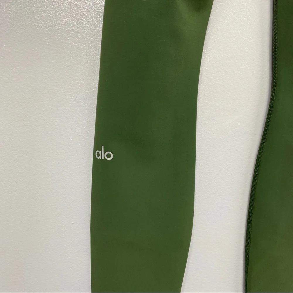 ALO YOGA Hunter Green Ripped Warrior Leggings - Picture 7 of 7